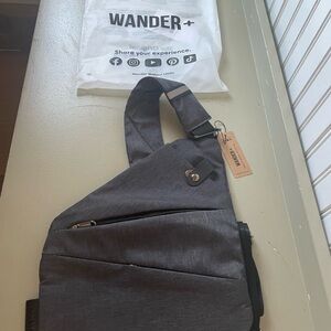 Wander Gray Messenger Bag Sleek Durable Urban